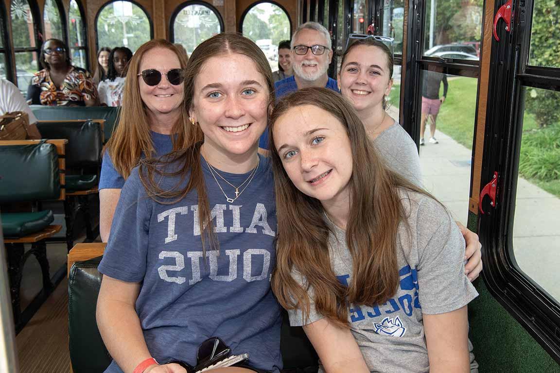 Guests on Saturday's trolley tours of campus during 2024 Homecoming and Family Weekend.